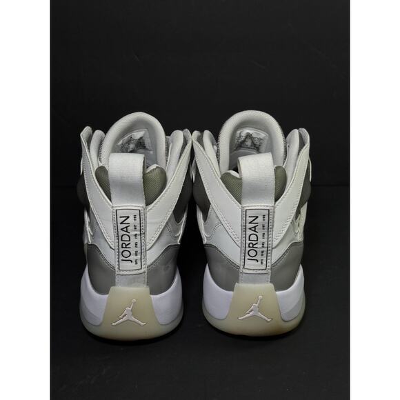 Nike Jumpman Two Trey Medium Grey Summit White DR9631-002/ Mens 12 - Picture 6 of 7